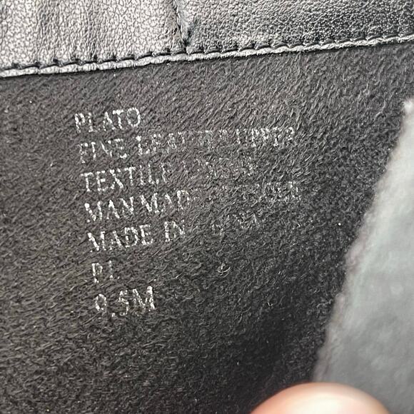 Charles by Charles David Plato Black Leather Studded Pointed Toe Ankle Boots 9.5 - Picture 8 of 10